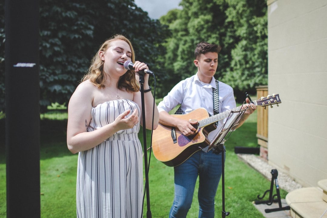 Acoustic wedding bands for hire in the UK
